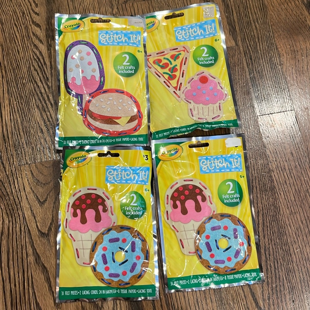 Crayola Stitch It Felt Crafts